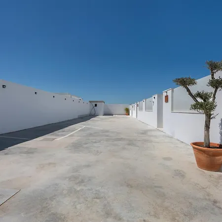Morales Villa
